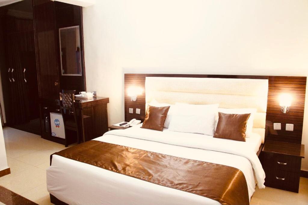 E-Suites Hotel, Abuja Luaran gambar